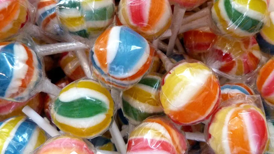 Sucettes dans un emballage transparent
